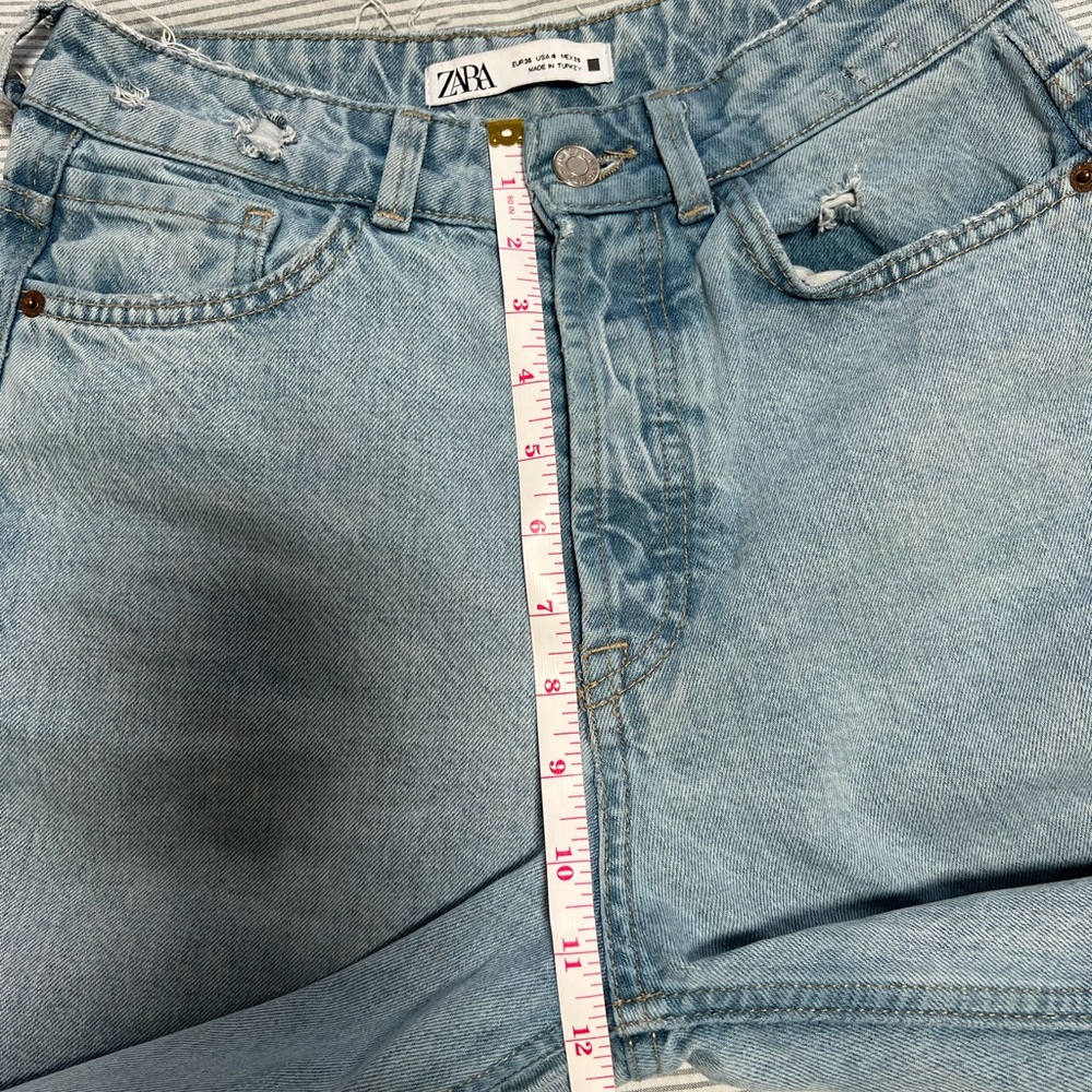 Zara Light Blue Denim Jeans - Picture 10 of 11